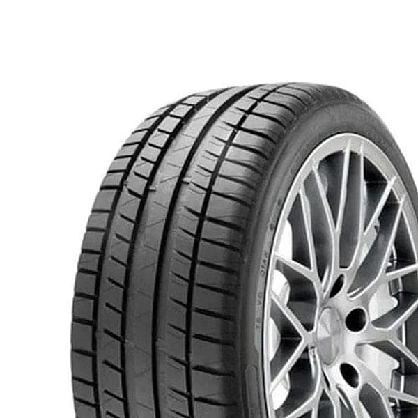 Road Performance 185/60R15 88H XL